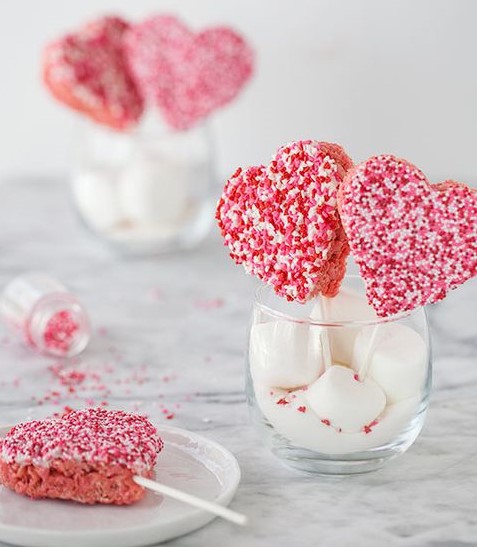 حلويات عيد الحب