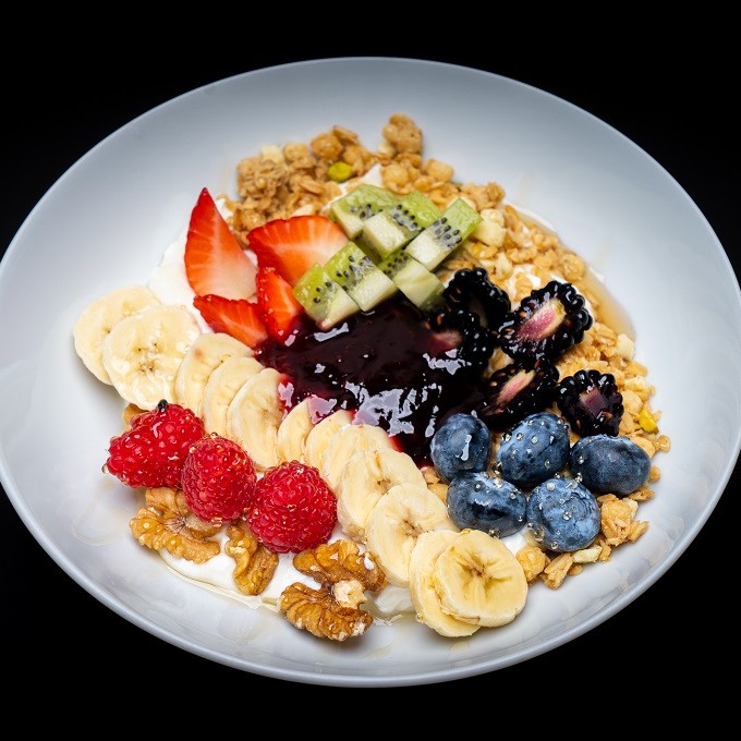 جرانولا بالزبادي بالفيديو