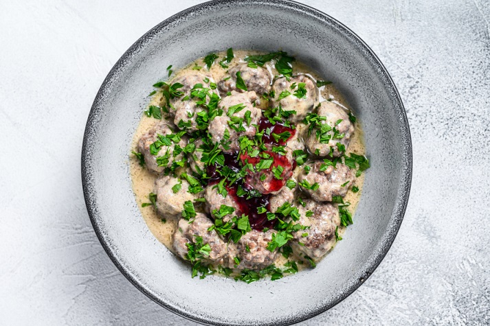 كرات اللحم وصفة سهلة من المطبخ الإيطالي