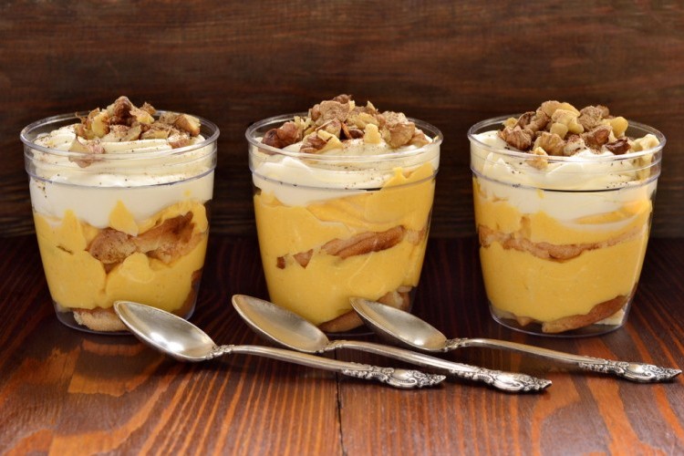 حلى الأناناس بالكراميل