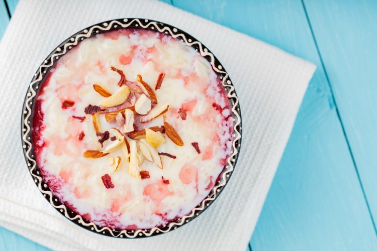 السقدانة حلوى تقليدية لضيافة اليوم الوطني السعودي