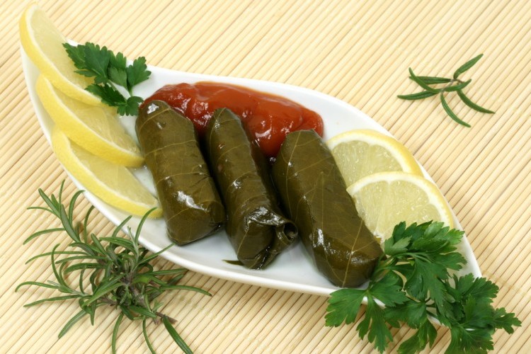 ورق عنب بالحامض