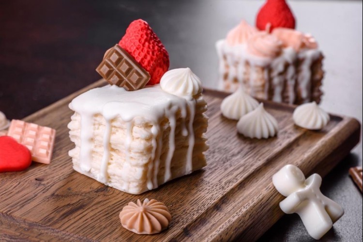 كيك البيتي فورز الفرنسي