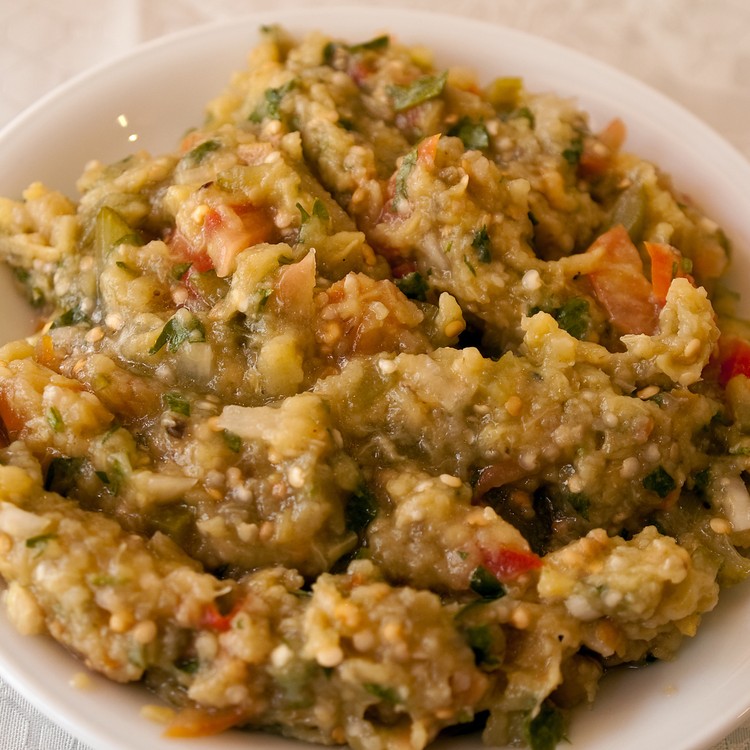 تغميسة الباذنجان المشوي