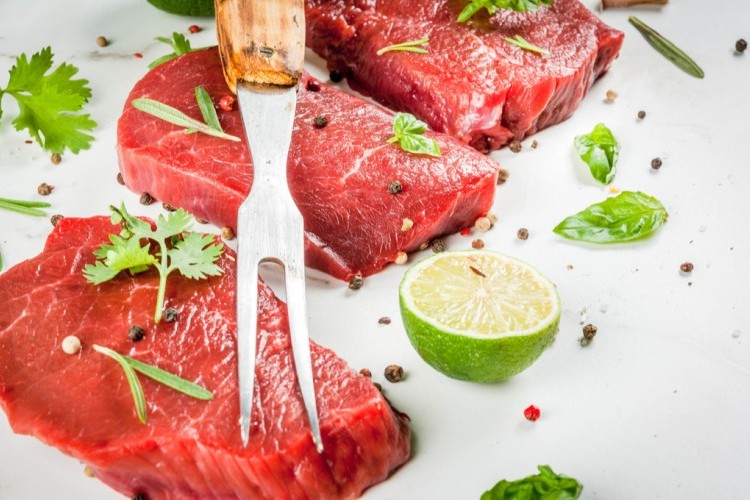 تتبيلة اللحم بالليمون والثوم