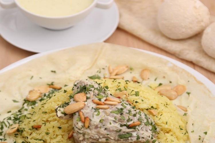 المنسف باللحم