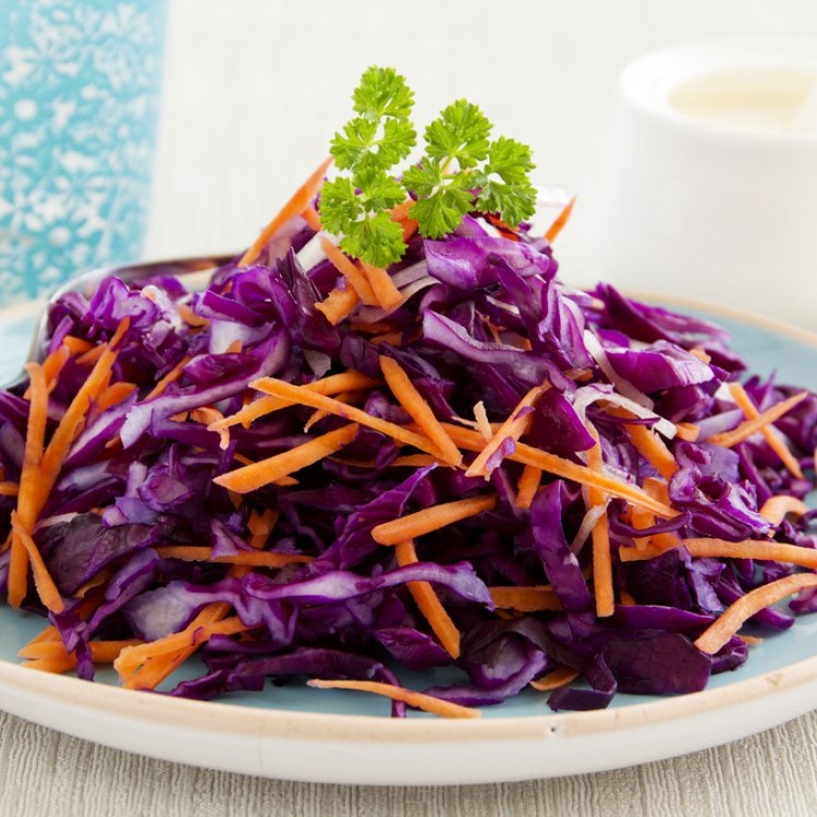 سلطة الملفوف الأحمر