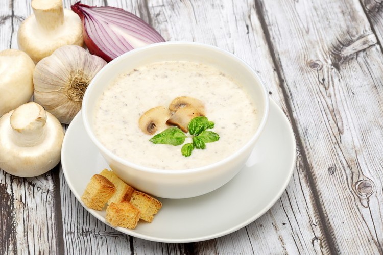 شوربة بالكريمة