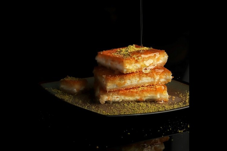 بقلاوة بالقشطة