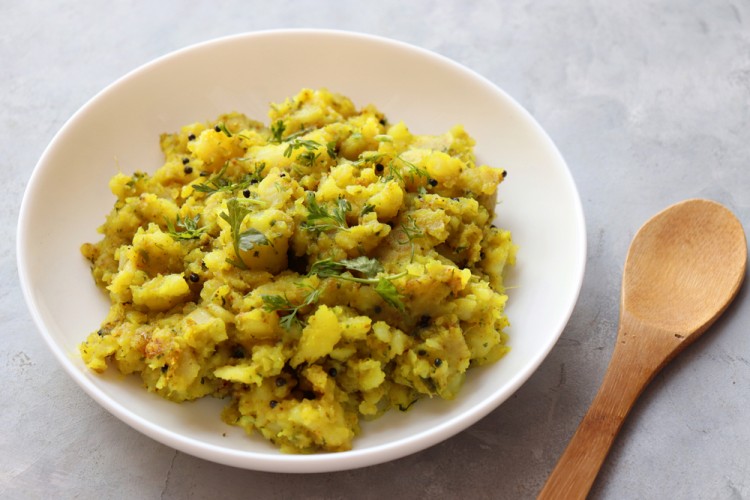 بطاطس مهروسة بالمسالا