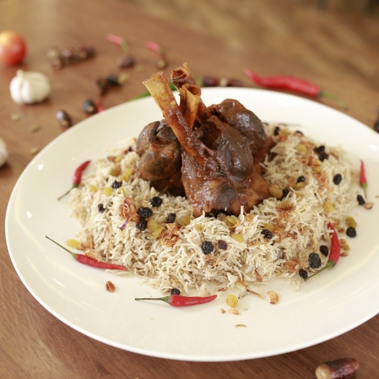 لحم الضاني بالبصل