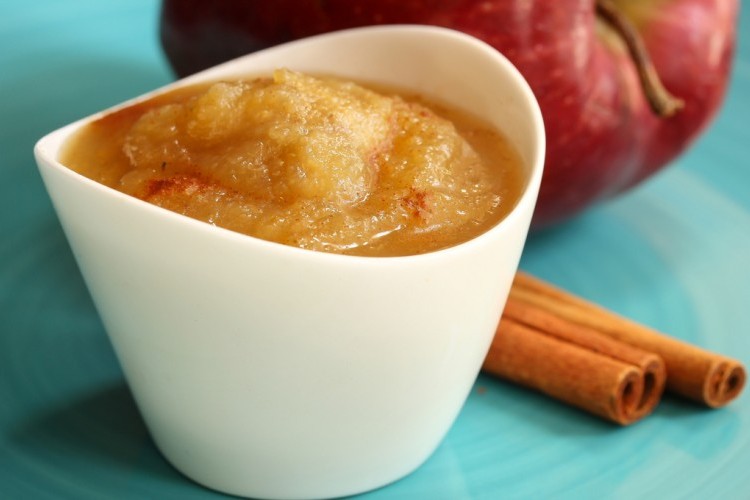 صلصة التفاح للحلويات