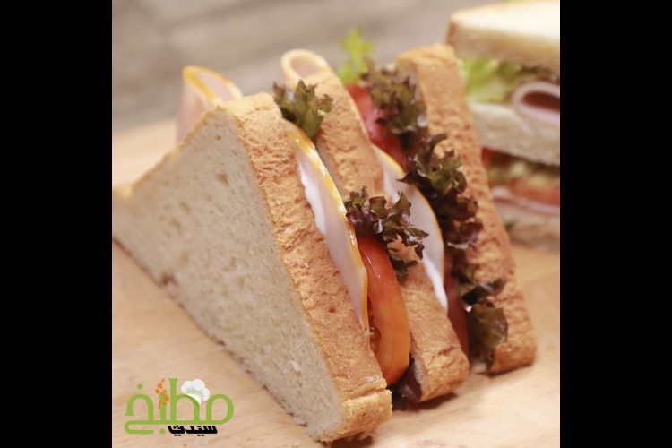 ساندويش التيركي بالجبن خطوة بخطوة بالصور