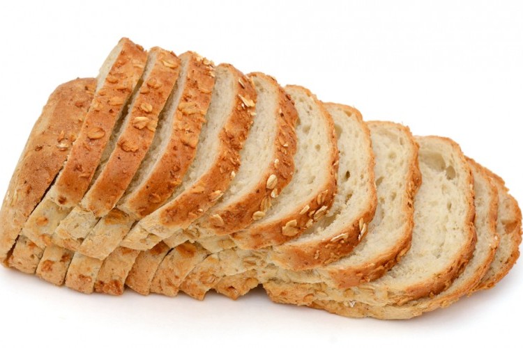 خبز التوست بالشوفان للرجيم