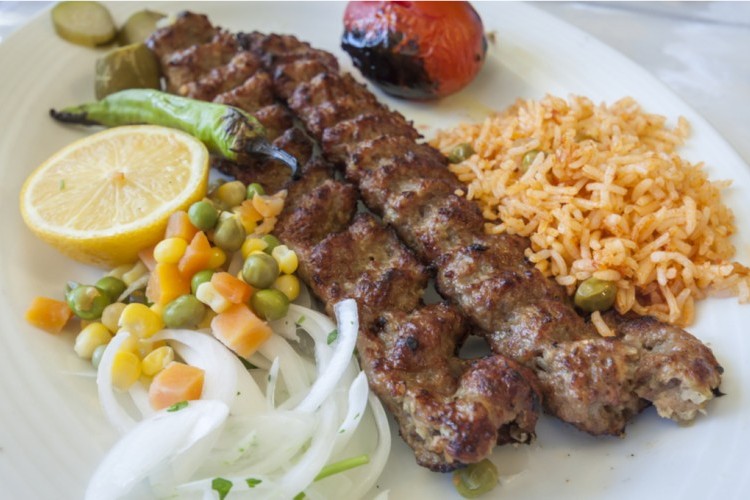 كفتة اللحم المفروم في الفرن