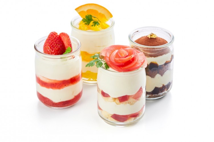 حلى طبقات الكيك البارد