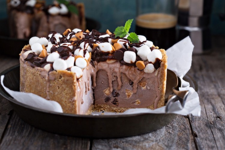 فطيرة الآيس كريم