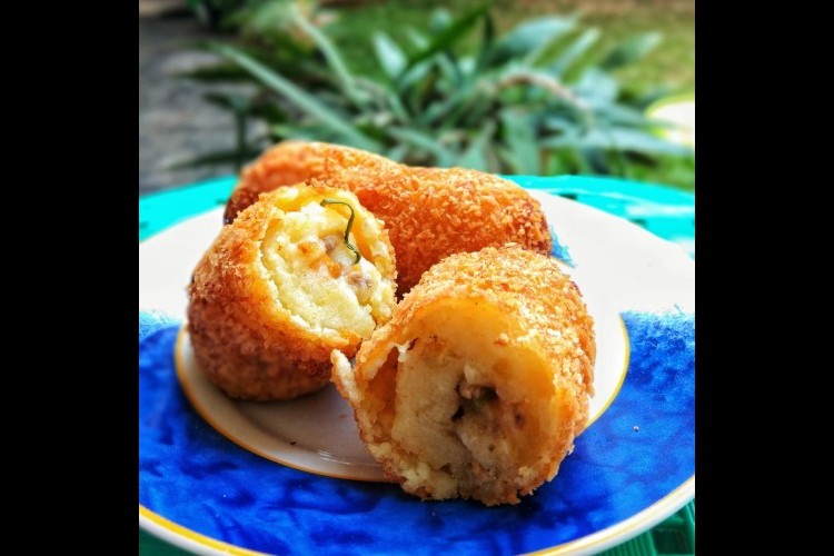 كروكيت التونة بالبطاطس