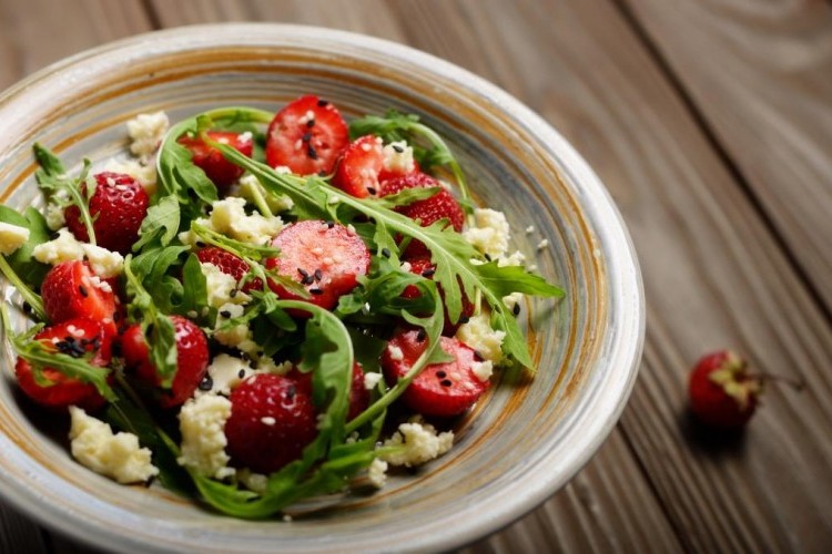 سلطة الفريز الهولندية