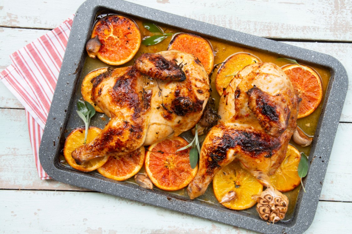 دجاج مشوي بصوص البرتقال
