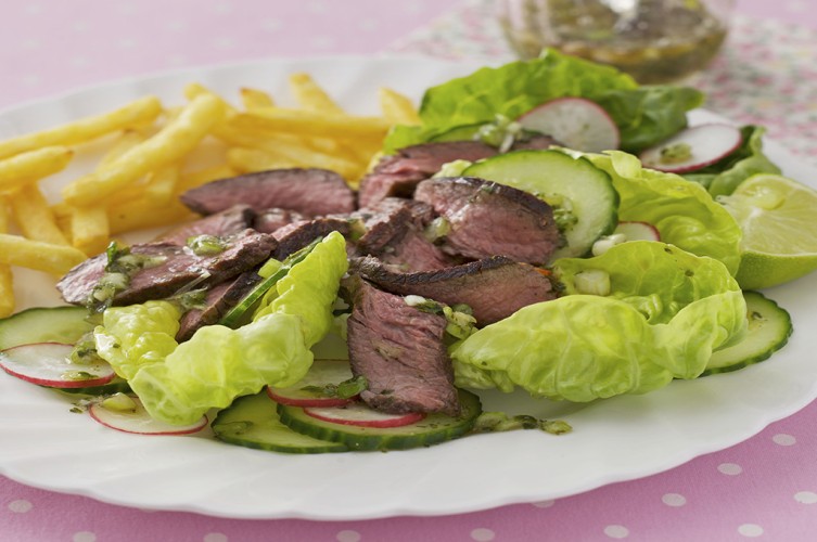 سلطة اللحم على الطريقة الآسيوية