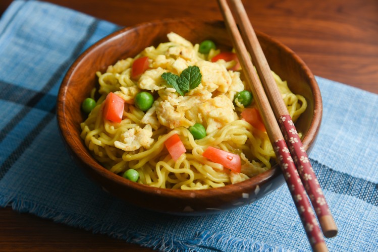 اندومي خضار بالجبن