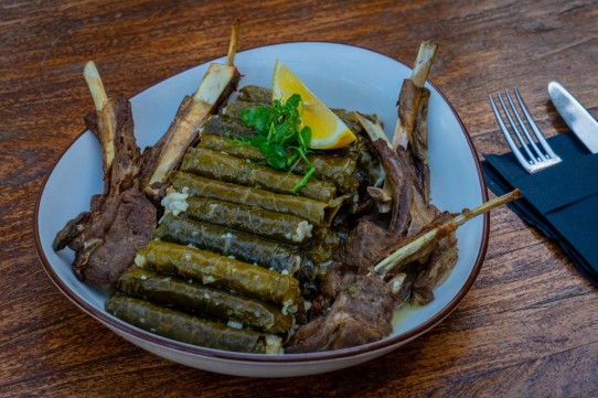 محشي ورق العنب بالريش الضأن