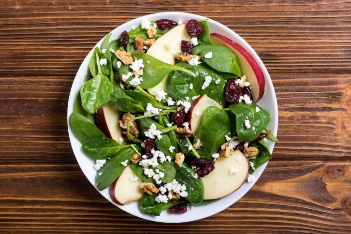 أفكار سلطات الخضار مع الفواكة