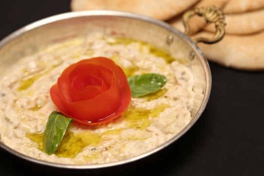 متبل الباذنجان بالفيديو