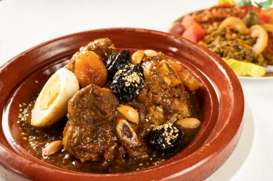 طاجن اللحم بالبرقوق