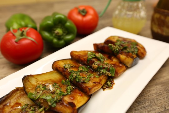 باذنجان مطفى بالثوم