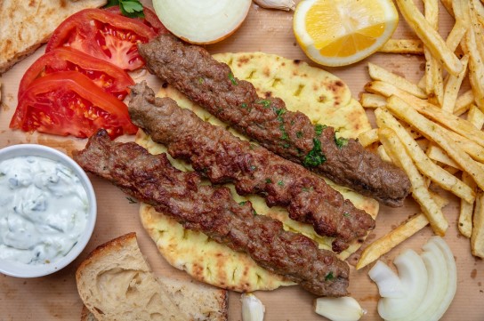 كباب بالفرن سهل وسريع