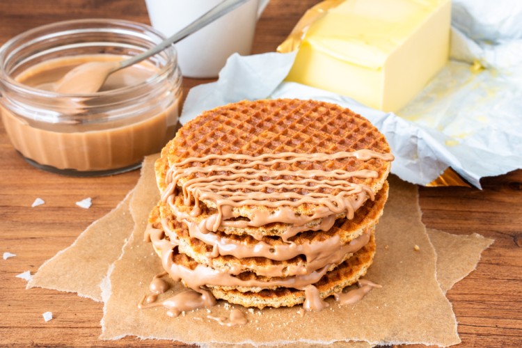 الكليجا الهولندية بالكراميل