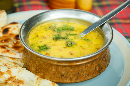 شوربة العدس بالكاري