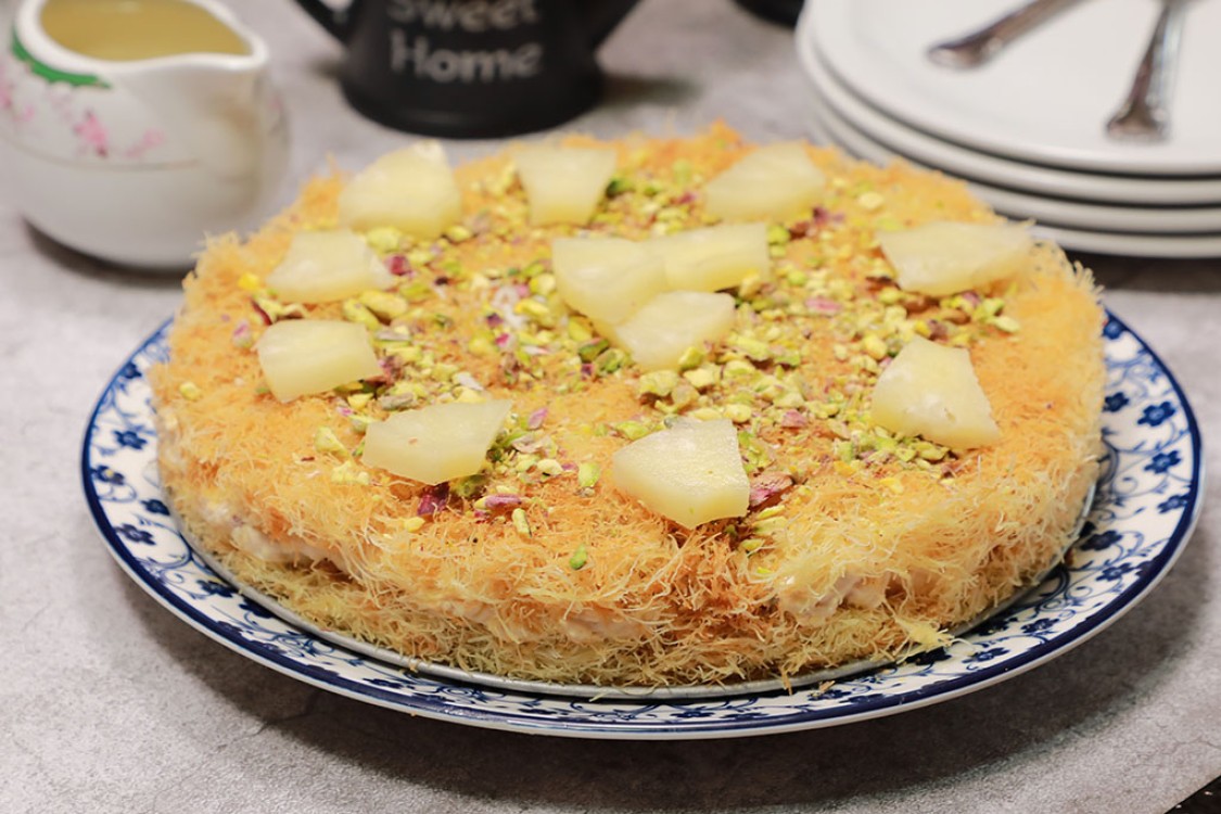 كنافة بالقشطة والأناناس بالفيديو