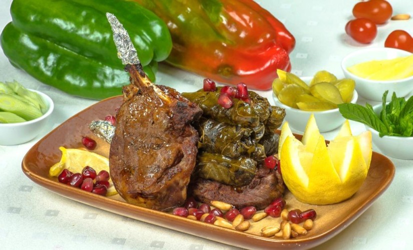 ورق عنب مع الريش خفيف الدسم