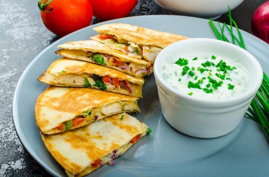 ميني كاساديا بالدجاج