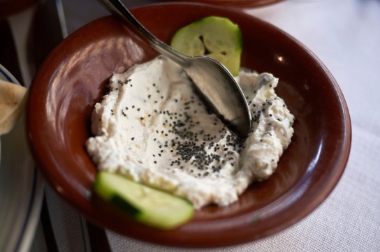 لبنة باليانسون وحبة البركة للسحور