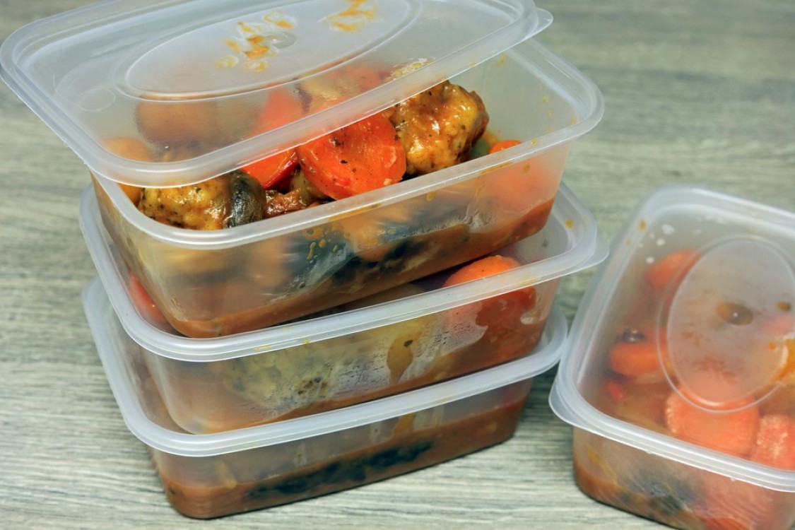 الطريقة الصحيحة لحفظ الطعام المطبوخ