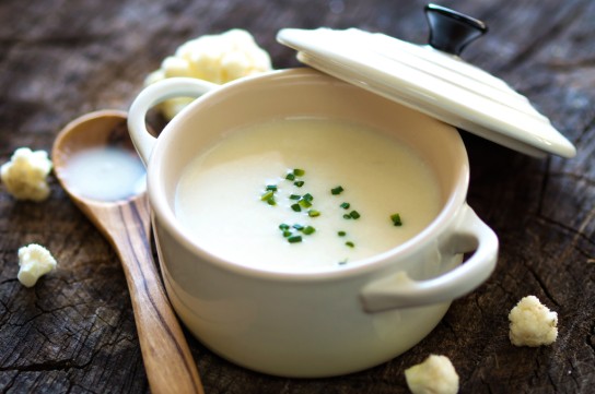 شوربة القرنبيط بالكريمة السهلة