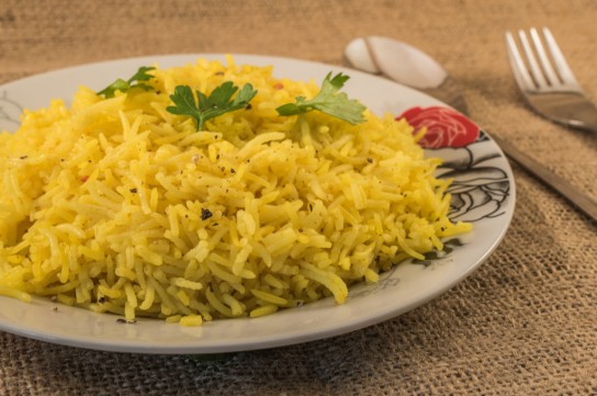 أفضل بهارات الأرز البسمتي الأصفر