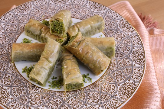 البقلاوة التركية بالفستق الحلبي بالفيديو