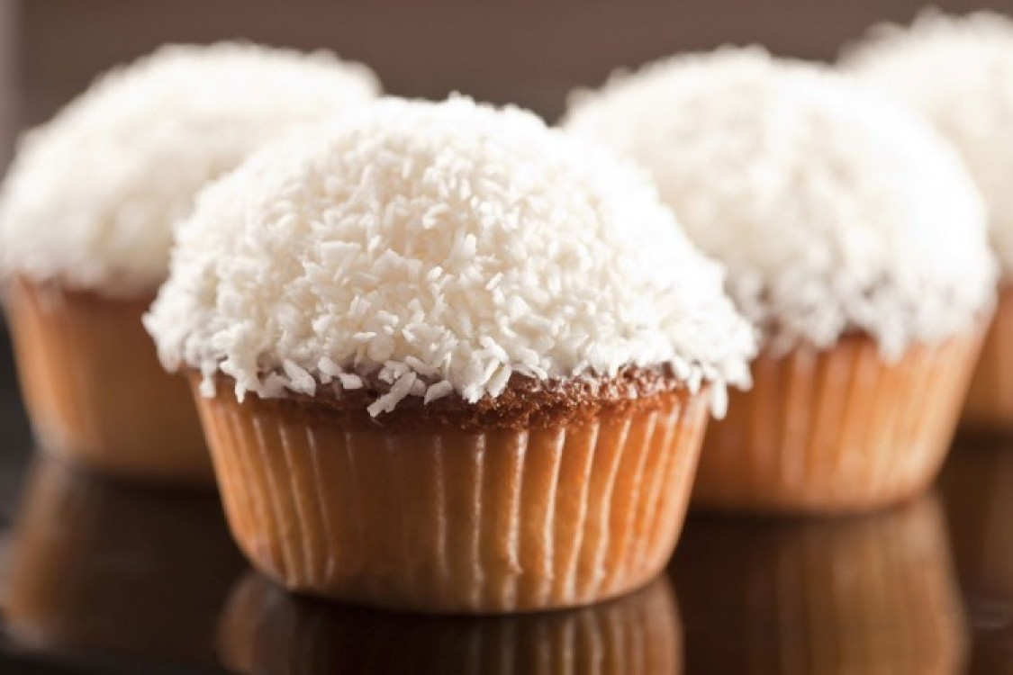 حلويات بجوز الهند المبشور