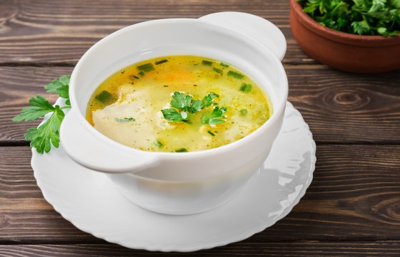 شوربة البطاطس بالدجاج
