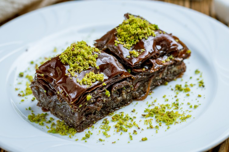 بقلاوة بالشوكولاتة