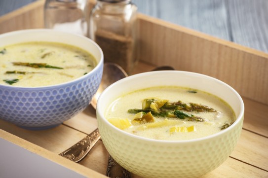 شوربة الهليون بالبطاطس
