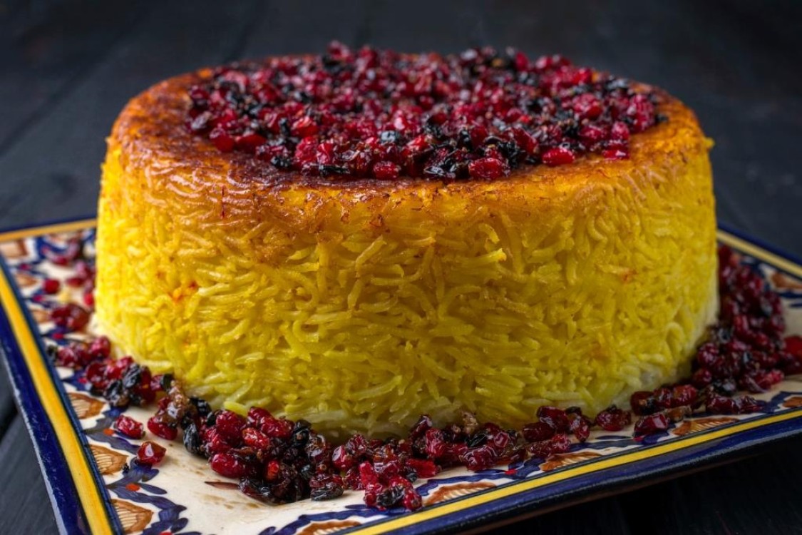 قالب الأرز بالدجاج على الطريقة الإيرانية