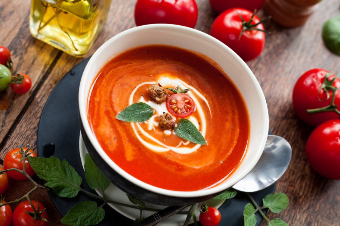 شوربة الطماطم المشوية