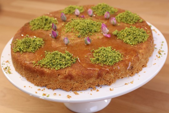 كنافة التوست من منال العالم