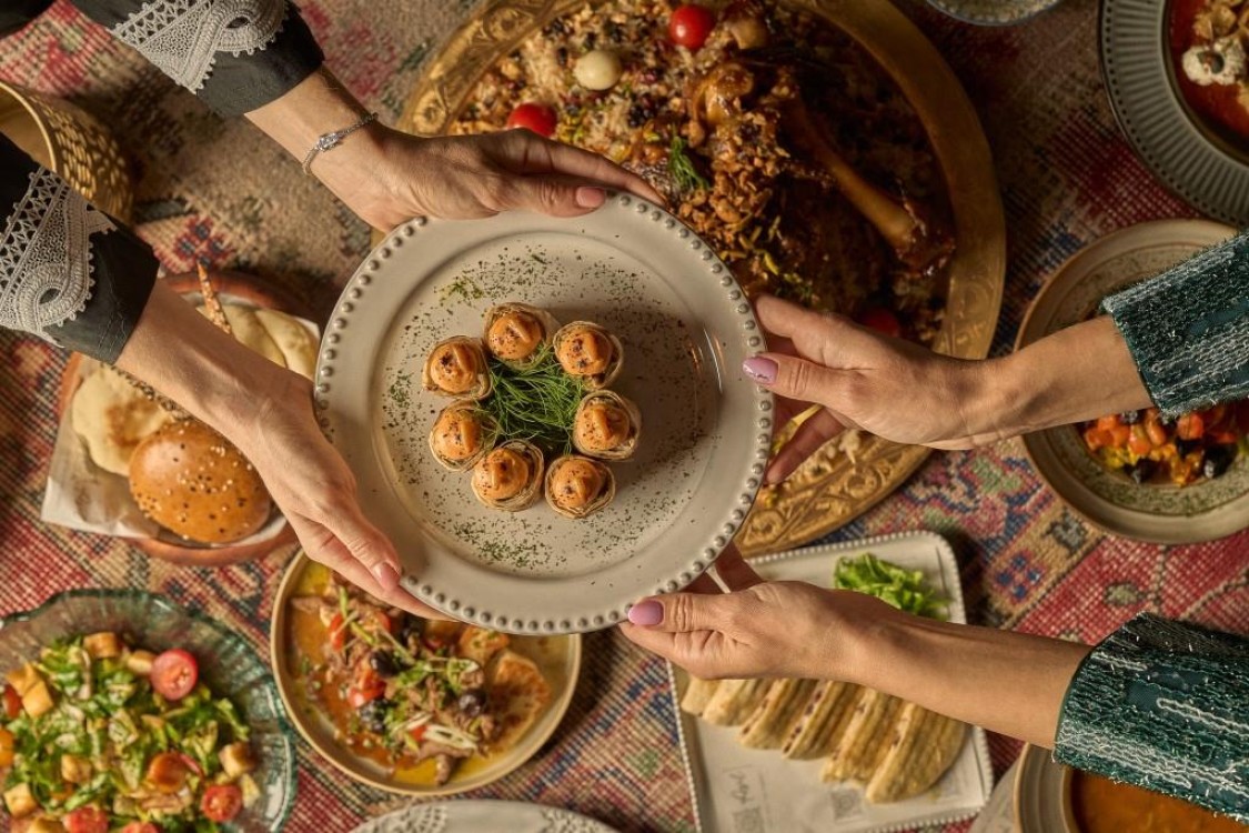 لفائف سوشي عربي